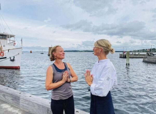 Yoga og morgenmad ved Roskilde fjord d. 1 juni